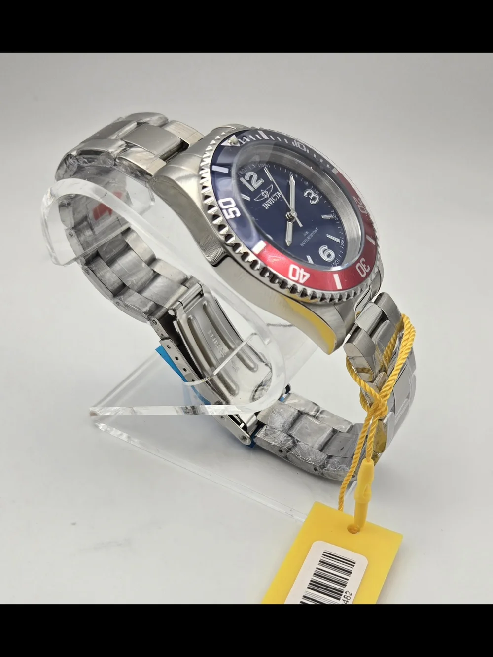 Invicta 69482 Men's Quartz Watch Blue Dial Red Rowan Pepsi Stainless Steel New